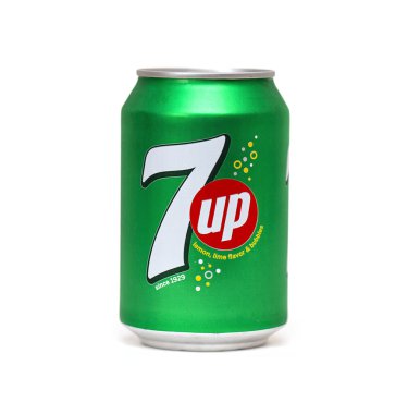 BERLIN - OCT 07: Can with 7Up or Seven Up klasik logotype alone on white, front view in Berlin, 07 Ekim. Almanya 'da 2023