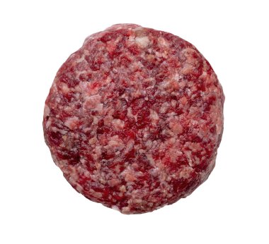 Çiğ sığır burger, pirzola beyaza izole edilmiş, üst manzara, kırpma yolu