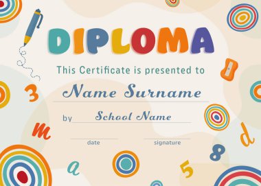 Anaokulu diploması şablonu okul malzemeleri numaraları ve mektuplarla dolu.