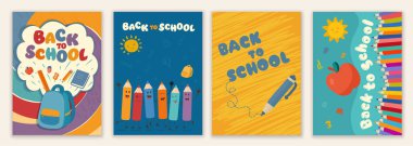 Şirin kalem karakterleri ve neşeli sınıf elemanları olan renkli okul posterleri.