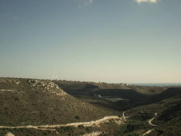 塞浦路斯到处是绿色和水 — 图库照片