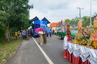 Mum Festivali alayı, Tayland 'da önemli bir gelenek 2024,07,20 