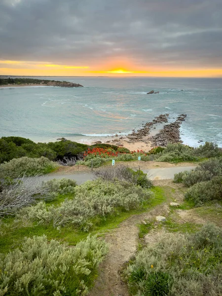 南オーストラリアフルリュー半島のポートエリオットの美しいホースシュー湾の日の出の風景 — ストック写真