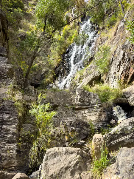 澳大利亚南部弗利厄半岛海伊平坦的英加拉拉瀑布瀑布 — 图库照片#