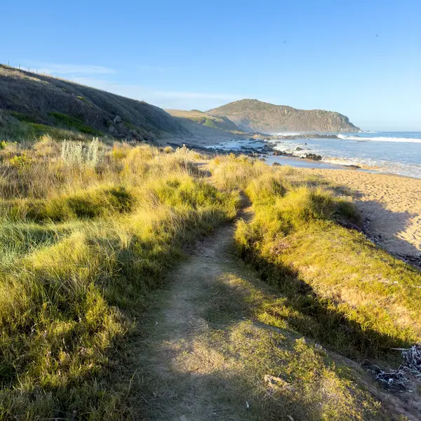 stock image Landscape views toward Rosetta Head or The Bluff from beaches along the Victor Harbor Heritage Trail on the Fleurieu Peninsula in South Australia