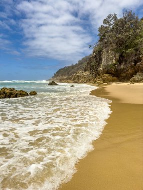 Queensland, Avustralya 'daki Stradbroke Adası' ndaki güzel Fransız Sahili manzarası