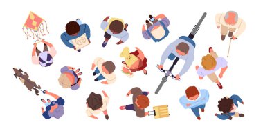 Köpekle yürüyen, ayakta duran ve bisiklete binen insanların en iyi görüntüsü. Bavul, çanta, uçurtma ve pizza karikatürü taşıyan genç ve yaşlı erkek ve kadın karakterler.