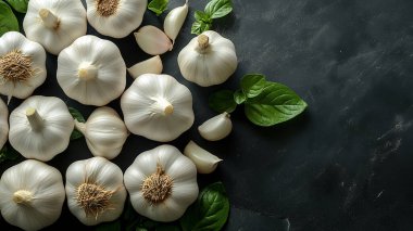 Organik sarımsak. Yemek konsepti. Yeni bir kavram. Sarımsak konsepti. Organik konsept. Çiftlik konsepti. Yemek konsepti. İlginç bir kavram.