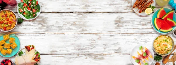 Sommeressen Doppelte Grenze Über Einem Weißen Holz Banner Hintergrund Auswahl — Stockfoto