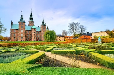 Rosenborg Kalesi ve bahçeleri sonbahar, Kopenhag, Danimarka
