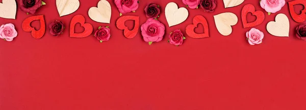 Valentines Day Top Border Wooden Hearts Roses View Red Banner — Stock Photo, Image