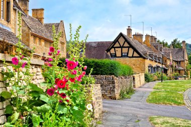 Güzel Cotswold köyü Broadway, Gloucestershire, İngiltere