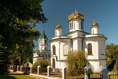 SOKOLKA, POLAND - EYLÜL 07, 2022: Puchly köyündeki Ortodoks Kilisesi, Kuzey Polonya.