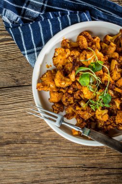 Bitkisel bir Marine fırında karnabahar rozet.