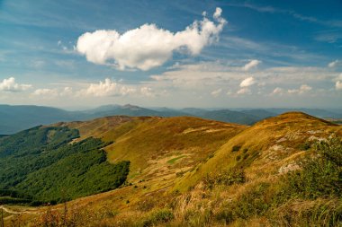 Tarnica, Halicz ve Rozsypaniec bölgesinde Bieszczady Dağları 'nda bir dağ sırası.