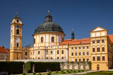 Jaromerice nad Rokytnou CZECH REPUBLIC - Eylül 06.2023 Barok ve Rönesans Şatosu.