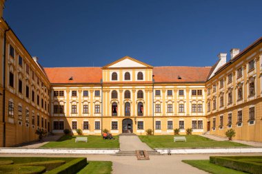 Jaromerice nad Rokytnou CZECH REPUBLIC - Eylül 06.2023 Barok ve Rönesans Şatosu.