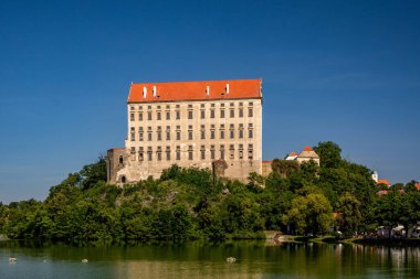 PLUMLOV, CZECH Cumhuriyet - Eylül 09; 2023: Plumlov Barok Sarayı.