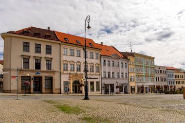 ZNOJMO, CZECH Cumhuriyet - Eylül 04; 2023: Masaryk Meydanı. Tarihi bir merkez. Şehir merkezinde.