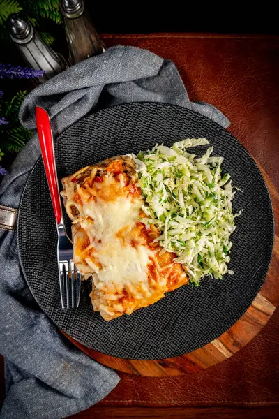 Peynirli krep, Pekin marullu..