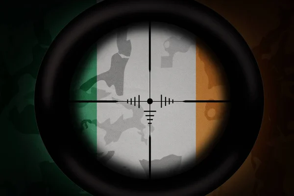 Alcance Francotirador Dirigido Bandera Nacional Irlanda Fondo Textura Caqui Concepto —  Fotos de Stock