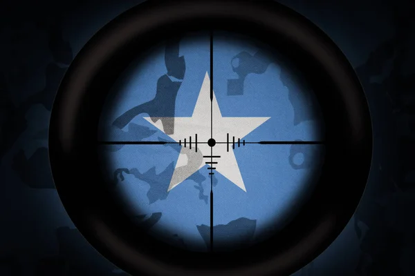 Âmbito Sniper Destinado Bandeira Nacional Somália Sobre Fundo Textura Cáqui — Fotografia de Stock
