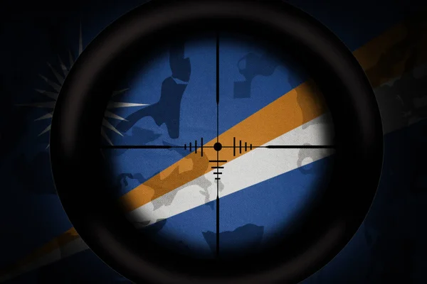 Âmbito Sniper Destinado Bandeira Nacional Das Ilhas Marshall Sobre Fundo — Fotografia de Stock