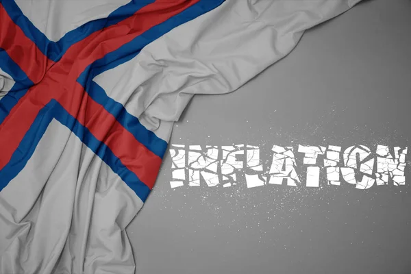 Acenando Bandeira Nacional Colorida Ilhas Faroé Fundo Cinza Com Inflação — Fotografia de Stock
