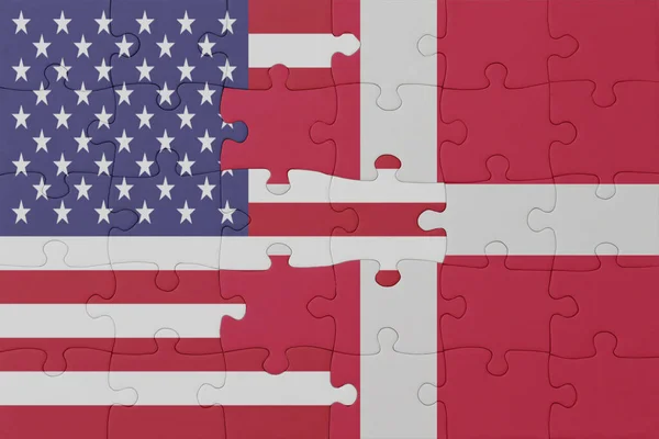 Puzzle Flagą Narodową Danii Stanów Zjednoczonych Ameryki Makro Koncepcja Ilustracja — Zdjęcie stockowe