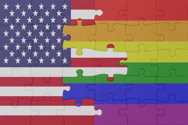 Puzzle Tęczową Flagą Dumy Gejowskiej Stanów Zjednoczonych Ameryki Makro Koncepcja — Zdjęcie stockowe