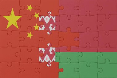 Beyaz Rusya bayrağı ve Çin 'in bulmacası. Makro. Kavram. 3d illüstrasyon