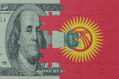 Kırgızistan 'ın ulusal bayrağı ve dolar banknotunun bulmacası. Makro. Kavram. 3d illüstrasyon