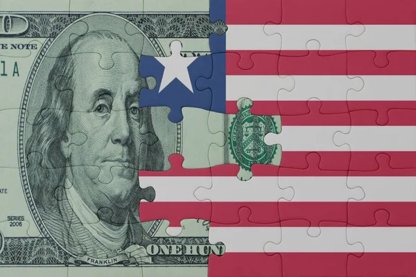 Puzzle Mit Der Nationalflagge Liberias Und Dollar Banknote Macro Concept — Stockfoto