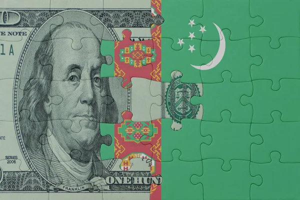 Skládačka Národní Vlajkou Turkmenistánu Dolarovou Bankovkou Makro Koncepce Ilustrace — Stock fotografie