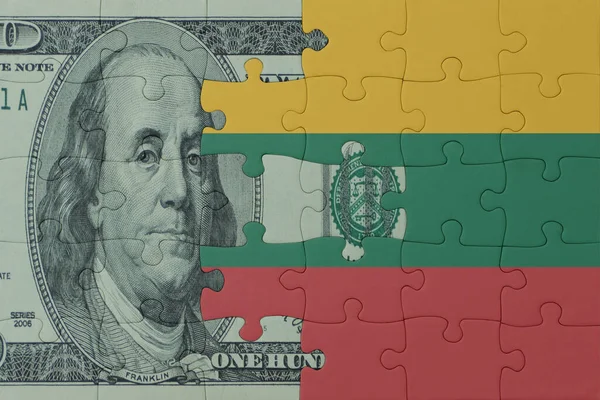 Litvanya Nın Ulusal Bayrağı Dolar Banknotuyla Ilgili Bulmacalar Makro Kavram — Stok fotoğraf