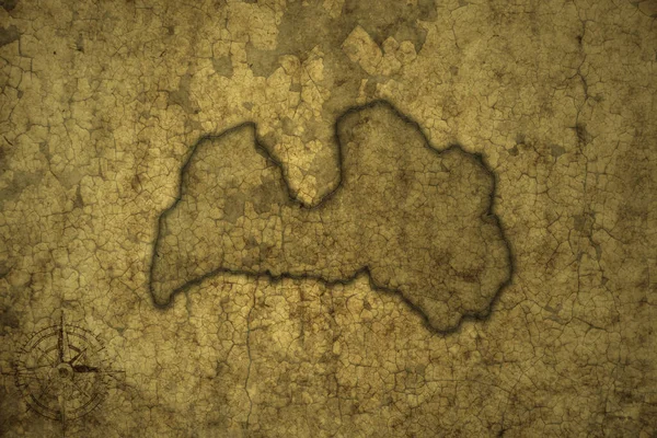 Kaart Van Latvia Een Oude Vintage Crack Papier Achtergrond Illustratie — Stockfoto