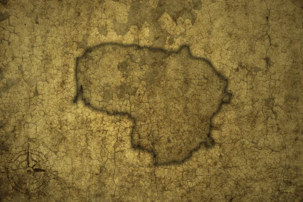 Litvanya Haritası Eski Bir Çatlak Kağıt Arka Planda Illüstrasyon — Stok fotoğraf