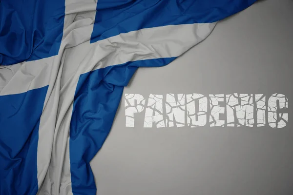 Viftande Färgglada Nationella Flagga Skotska Grå Bakgrund Med Bruten Text — Stockfoto