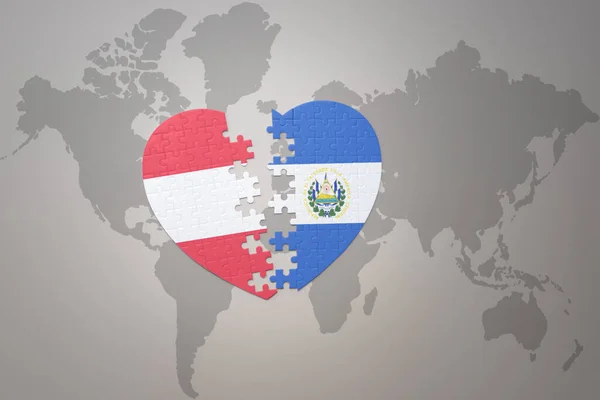 Puzzle Srdce Národní Vlajkou Salvador Rakouska Pozadí Světové Mapy Concept — Stock fotografie