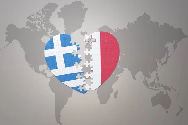 在世界地图的背景上 用玛尔塔和希腊国旗拼凑人心 概念3D插图 — 图库照片