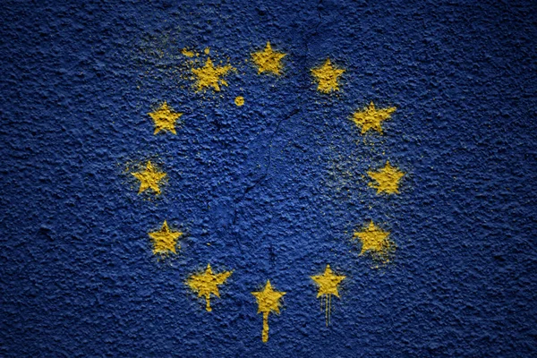 Kolorowe Malowane Duże Flagi Narodowe Unii Europejskiej Masywnym Starym Pękniętym — Zdjęcie stockowe