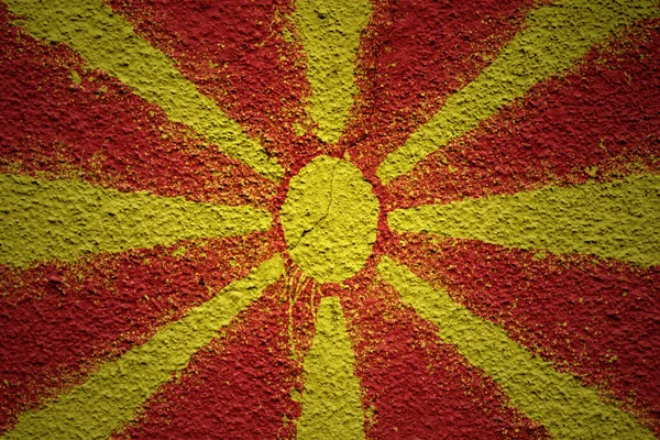 Colorato Dipinto Grande Bandiera Nazionale Della Macedonia Una Massiccia Vecchia — Foto Stock