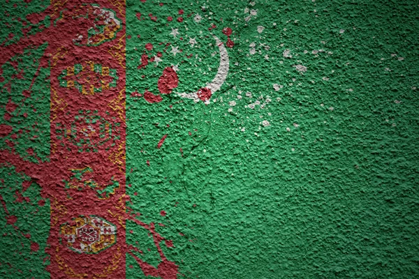 Красочный Раскрашенный Большой Национальный Флаг Турции Массивной Старой Треснутой Стене — стоковое фото
