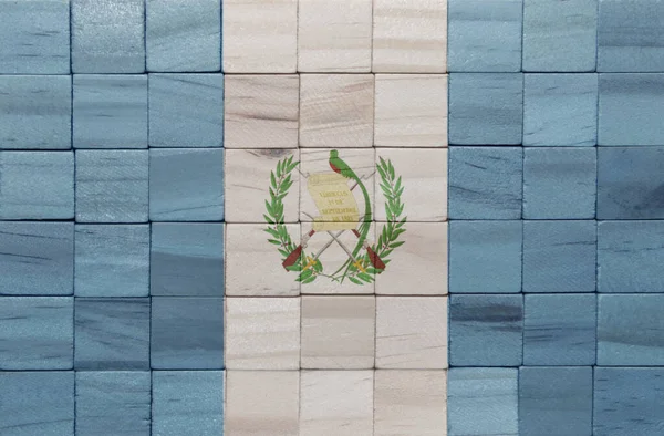 Πολύχρωμα Ζωγραφισμένα Μεγάλη Εθνική Σημαία Της Guatemala Ένα Ξύλινο Κύβους — Φωτογραφία Αρχείου
