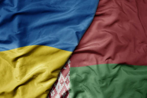 Gran Ondeando Bandera Nacional Colorida Ucrania Bandera Nacional Belarus Macro —  Fotos de Stock