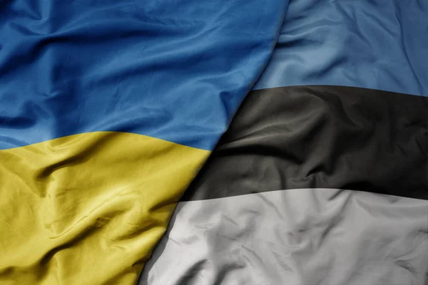 Gran Ondeando Bandera Nacional Colorida Ucrania Bandera Nacional Estonia Macro —  Fotos de Stock