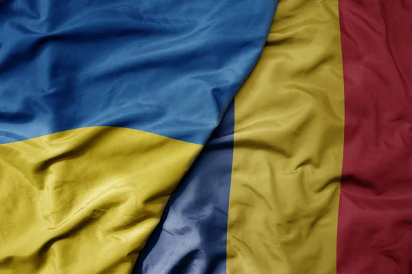 Grande Acenando Bandeira Colorida Nacional Ucrânia Bandeira Nacional Romênia Macro — Fotografia de Stock
