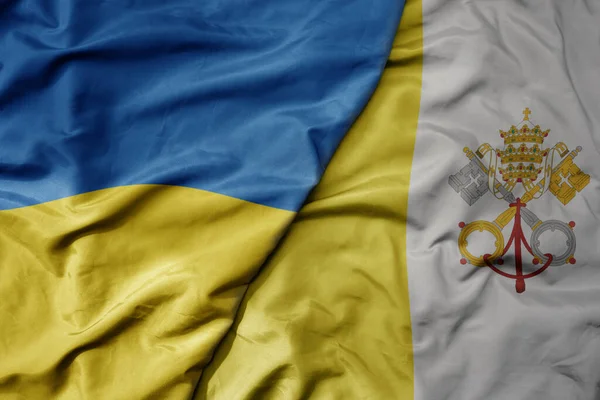 Grande Sventolando Bandiera Nazionale Colorata Ucraina Bandiera Nazionale Della Città — Foto Stock