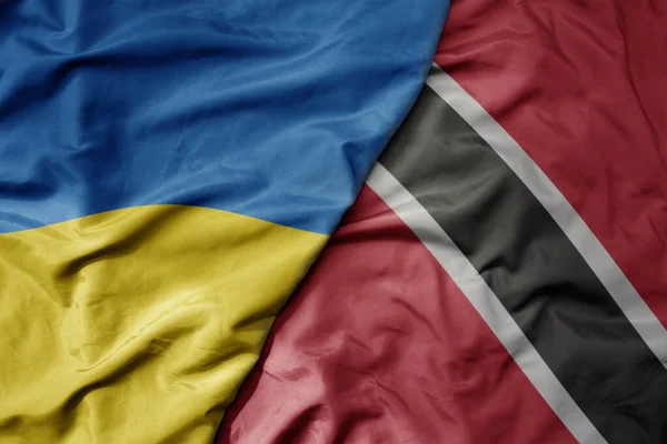 Gran Ondeando Bandera Nacional Colorida Ucrania Bandera Nacional Trinidad Tobago —  Fotos de Stock
