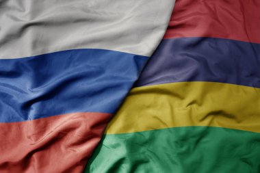 Rusya 'nın ulusal renkli bayrağı ve Mauritius' un ulusal bayrağı dalgalanır. makro